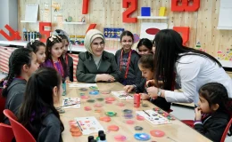 Emine Erdoğan: Kız çocuklarımızın hayalleri için Türkiye var