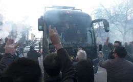 Meral Akşener: ‘İşin tehlikede olduğunu görsün, 10 bin TL’ye çıkarmazsa adımı değiştiririm’