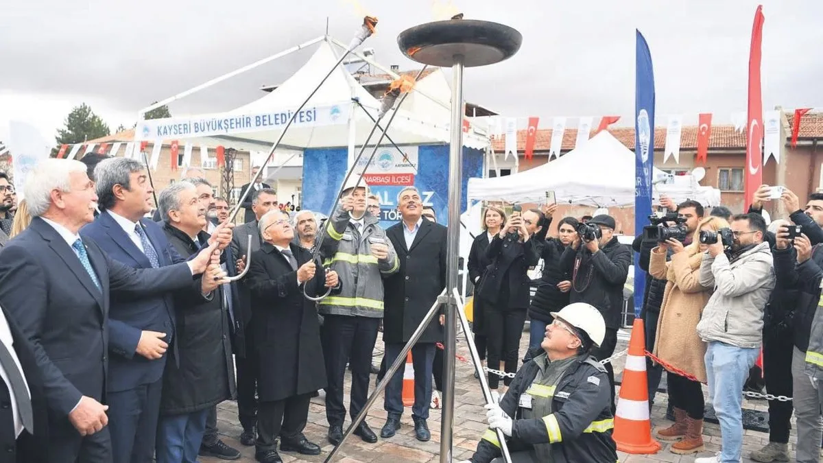 Doğalgaz ateşi yandı