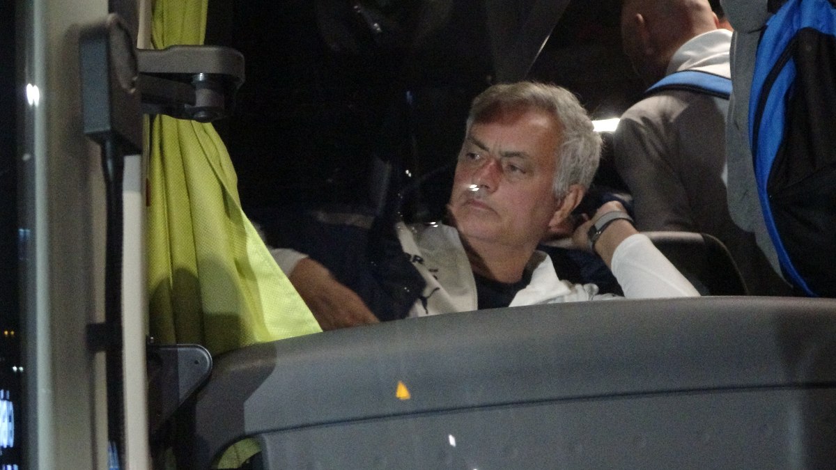 Fenerbahçe kafilesi, Trabzon’a vardı