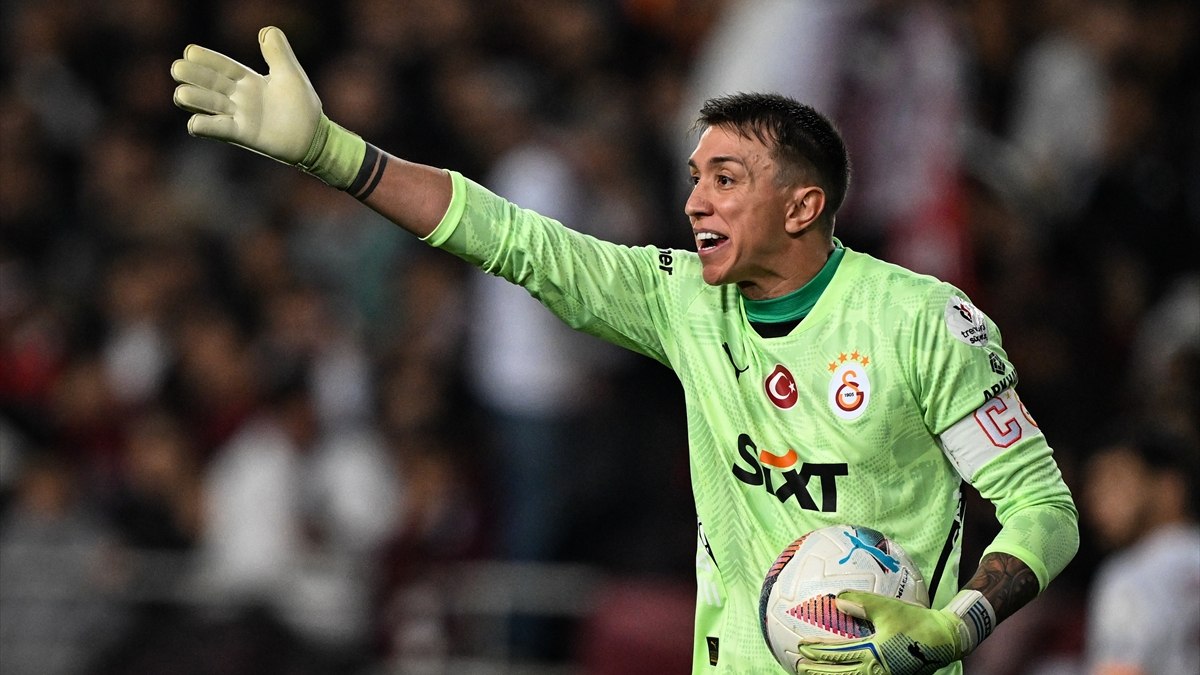 Fernando Muslera: Galatasaray’ı temsil etmek çok büyük bir gurur