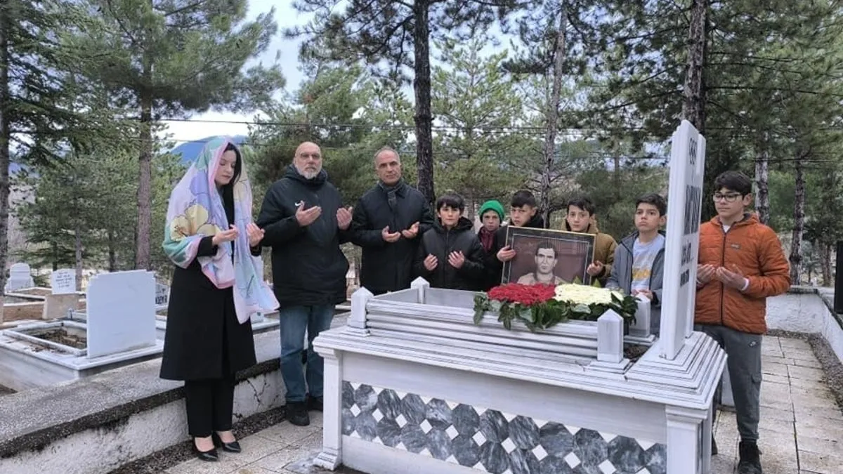 Şampiyon Pehlivan vefatının 49. yılında unutulmadı