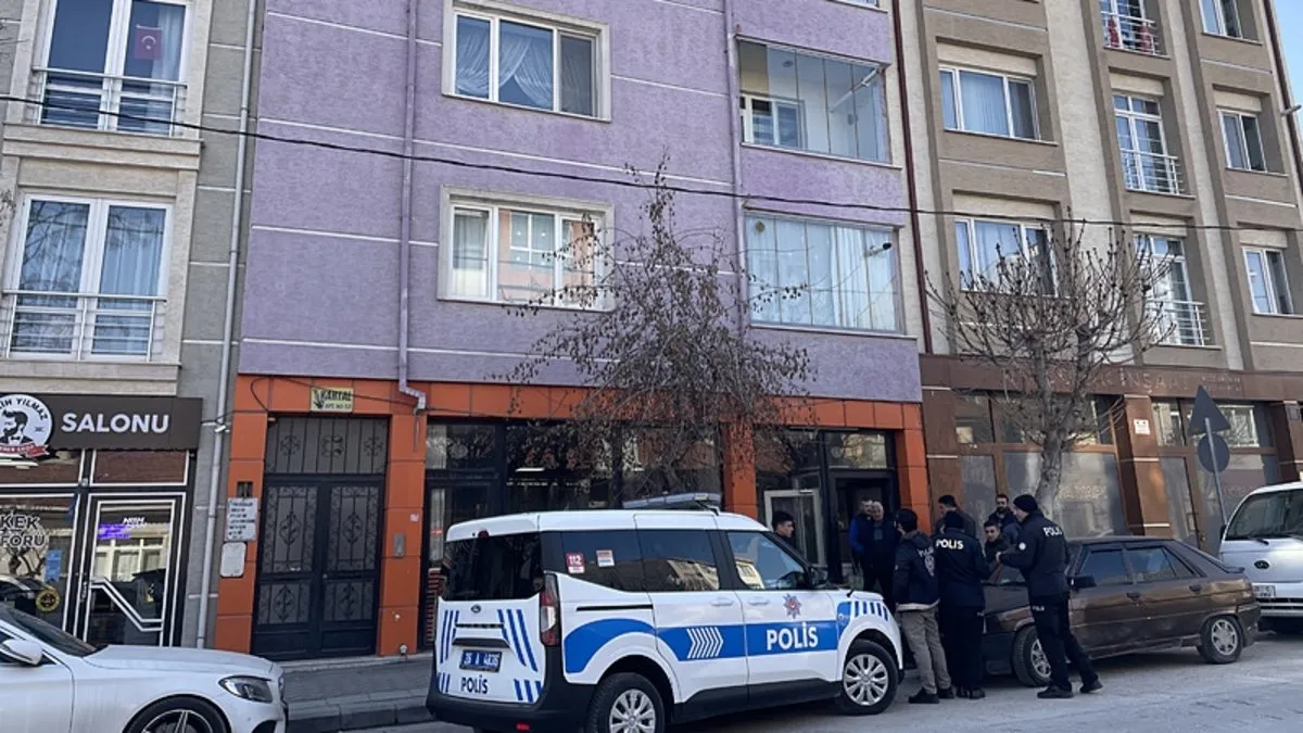 Dengesini kaybeden kadın balkondan beton zemine düştü!